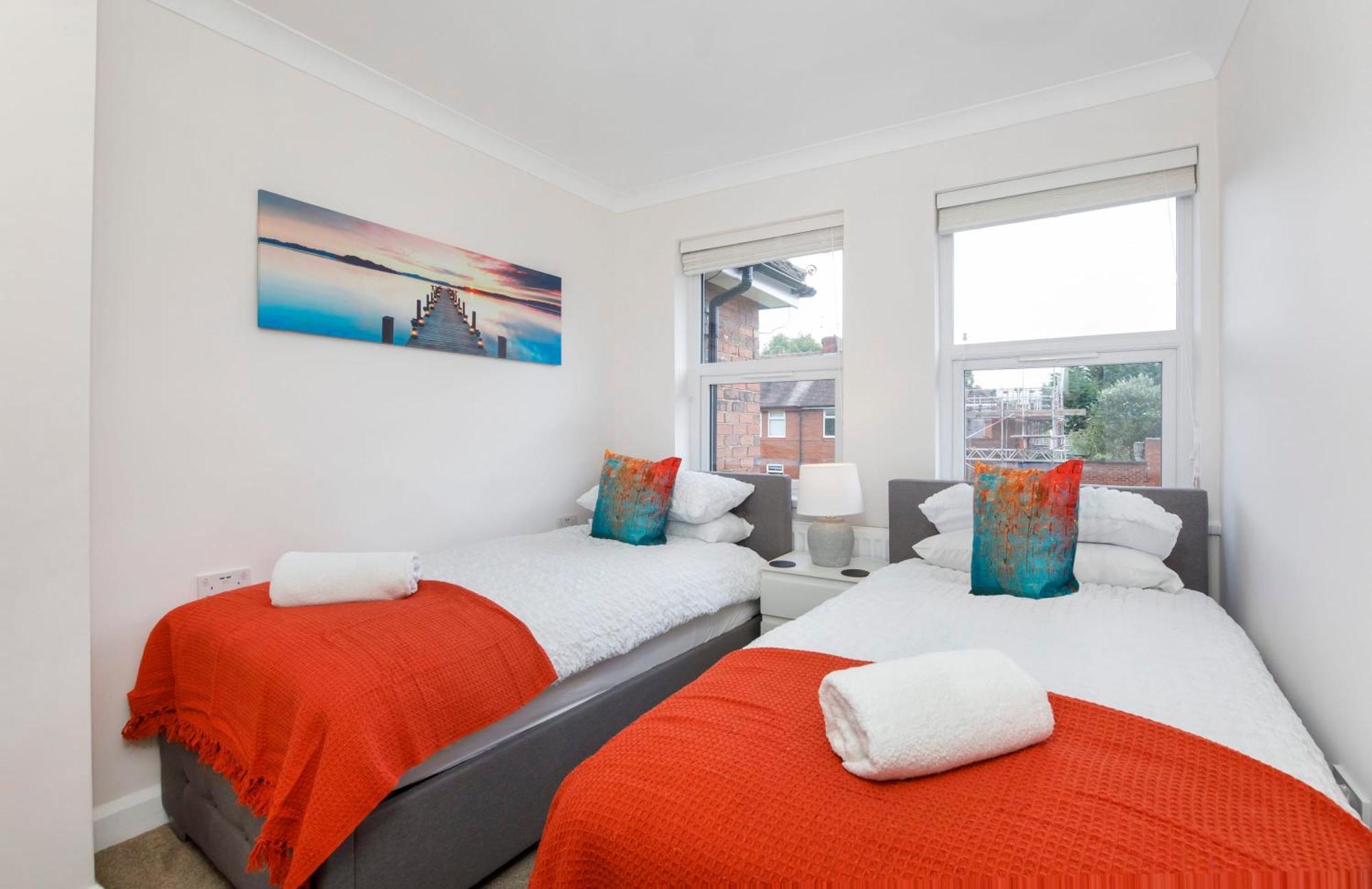 The Burton York 3 Bedroom House Sleeps 6 エクステリア 写真