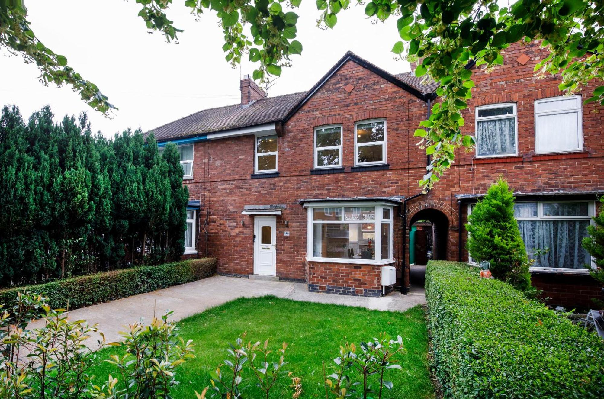 The Burton York 3 Bedroom House Sleeps 6 エクステリア 写真